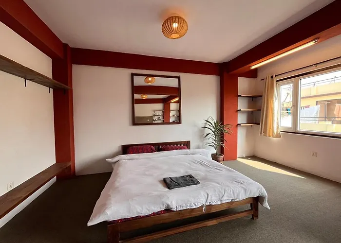 Apartment Samantabhadri Avasa *